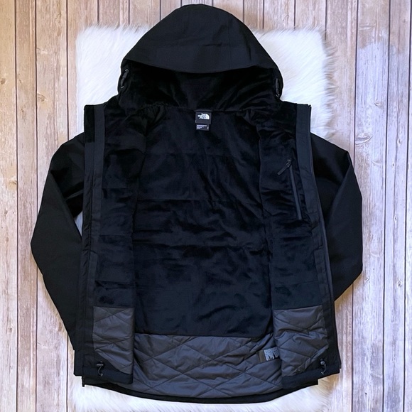 The North Face Women’s Inlux Insulated Waterproof Black Jacket - Picture 5 of 9